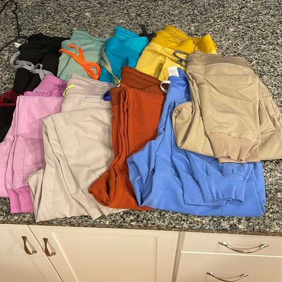 Figs Zamora scrub bottom - Picture 1 of 4